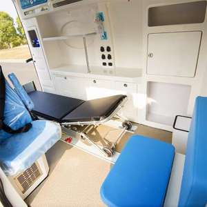 Vehículo <span class=keywords><strong>ambulancia</strong></span> a precio de fábrica para transporte médico - Product Image 2