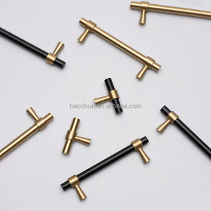 Puxador de Armário e Gaveta em Latão Puro Dourado, Estilo Nórdico Minimalista Francês, para Uso Hoteleiro - Product Image 6