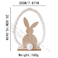 Hölzerner Osterhase Tischdekoration Ei-Form Flauschiger Sherpa-Rahmen Rustikales Frühlings-Tischgesteck 20cm Naturholz
