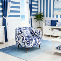Fauteuil d'appoint de luxe, design bleu et blanc à motifs, structure en bois massif, chaise longue pour villa, manoir, siège d'appoint distinctif