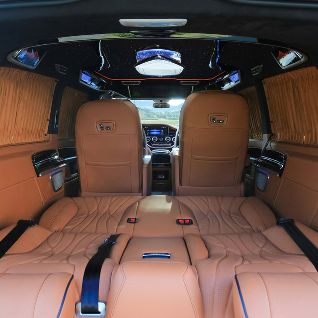 Dingkong Vito W447 Full Interior Conversion Kit Tan Leather Captain Seat Starry Ceiling Rear Lounge Bed | OEM Custom