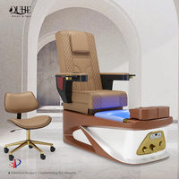 Fauteuil de pédicure spa de luxe moderne avec bain de pieds à jets magnétiques et massage intégré