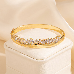 Bracelet en zircon à motif floral et feuilles, doré, pour femme, bijoux de fête, en alliage de zinc, insert sans fin SZ12.23 6 - Product Image 4