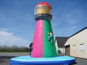 Prix direct usine Tour d'escalade gonflable 4 pistes 8x8x9m, <span class=keywords><strong>Phare</strong></span> gonflable géant avec <span class=keywords><strong>phare</strong></span> LED, PVC commercial - Product Image 2