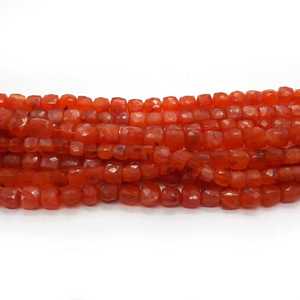 Cuentas de Piedra Cornalina Naranja Natural de 7mm y 8mm, Facetadas en Forma de Cubo, Certificadas por IGI, Diseño de Última Generación para Creación de Joyas - Product Image 3