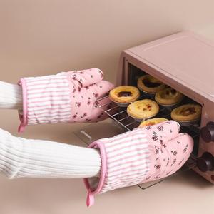 Ensemble de maniques de cuisine, protège-plats, gants de cuisinière, anti-chaleur, résistants à la chaleur, pour prendre les plats chauds, cuisiner, faire la pâtisserie - Product Image 2