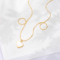 Collier pour femme KRKC, pendentif cœur en nacre, plaqué or véritable 18 carats PVD, réglable, 18 pouces, avec breloque