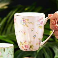 Fleur d'or et papillon design 400ml tasse de luxe européenne rétro anglais en céramique florale eau café couple tasse avec bord doré