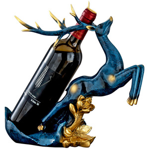 Precio de Fábrica Económico: Elegante Botellero de Resina Estilo Europeo con Alce Saltando Pintado a Mano, Artesanía Cuidadosamente Elaborada, de Moda y Tendencia - Product Image 5