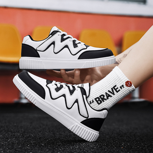 Chaussures de sport et de loisirs populaires taille 46+, avec surface en cuir respirant, style coréen, chaussures blanches pour femmes - Product Image 3