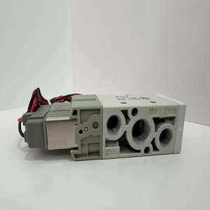 Original-SMC VF3130-5H1-02 <b>Solenoid</b> Valve - Product Image 4