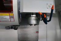 Centro de Mecanizado Vertical CNC VMC640 de 3 Ejes, Equipo de Fresado de Alta Precisión y Eficiencia