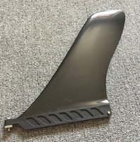 Grand panneau de SUP de gouvernail de queue accessoire de planche de surf en PVC de forme spéciale pour le jeu d'eau aileron d'équilibre de gouvernail d'eau fendu pour le surf