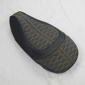 Funda de Asiento de Motocicleta de Cuero Nappa y Gamuza para Mujer, Diseño de Moda GANE, Tamaño Personalizado OEM, Juego Completo para Todas las Estaciones - Product Image 2