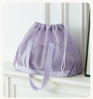 Sac de plage Yiwu de luxe en maille respirante pour l'été, grand format, sac fourre-tout ajouré, sac seau pliable avec cordon de serrage, sac intérieur de rangement pour le voyage et le shopping