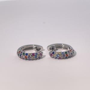 ต่างหูห่วงทรงกลมสไตล์วินเทจ ชุบทองเหลือง ประดับด้วยพลอยเพทายหลากสี ยี่ห้อเทียนหยู เจมส์ สำหรับทุกเพศ - Product Image 4