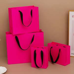 Sac en papier kraft de luxe personnalisé avec ruban et fermeture magnétique, impression numérique pour une facturation efficace pour les vêtements en fourrure, les cadeaux alimentaires, les chaussettes - Product Image 3