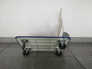 Carrito de empuje plegable de 660 libras, plataforma de mano con ruedas giratorias de 360 grados, carrito grande y plegable de alta resistencia - Product Image 2