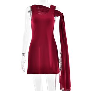 Vestido de noche de moda, estilo europeo y americano, con cuello cuadrado, un solo hombro descubierto, entallado, mini, de color sólido, en poliéster. - Product Image 5