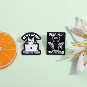 Chat <span class=keywords><strong>ne</strong></span> vous inquiétez pas épingles en émail je suis de Tech Support broche mignon chaton métal Badges revers bijoux cadeau pour ami en gros - Product Image 4