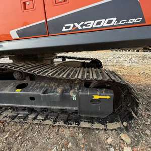 Excavatrice sur chenilles Doosan DX300LC 159 kW 30 tonnes - Haute efficacité pour les projets de carrière et de terrassement - Product Image 6