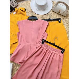Faldas Lisas Teñidas hasta el Tobillo para Mujer, Vietnam, 150 GSM, Conjunto de Ropa Femenina con Top Peplum Asimétrico y Pantalones de Pierna Ancha - Product Image 1