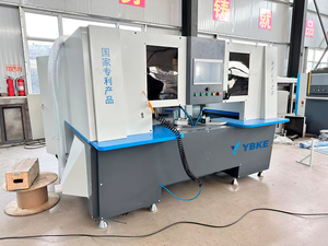 Centre de traitement CNC pour profilés UPVC haut de gamme HFL, spécialisés dans la découpe et le fraisage de formes complexes - Product Image 2