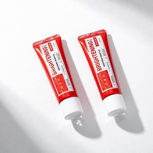 Crema Iluminadora Plus 30 ml, Fórmula K Beauty, Para Todo Tipo de Piel, Crema Facial - Product Image 1