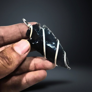 Colgantes de punta de flecha de envoltura de alambre de obsidiana negra-Piedra natural hecha a mano Cristal Feng Shui Estilo Amor Curación Estatuilla Piedra preciosa Ágata - Product Image 2
