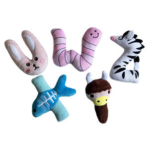 Juguete de Peluche para Perros, Resistente a Mordidas, con Sonido, 26 Letras del Alfabeto Inglés - Product Image 4