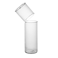 Vase à fleurs en verre borosilicate soufflé à la main, cylindrique et droit, avec coupelle inclinée intégrée, centre de table sculptural minimaliste pour la décoration d'hôtel