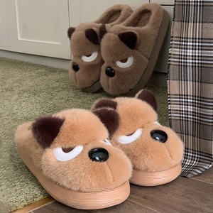 Confortable beau <span class=keywords><strong>chien</strong></span> en peluche pantoufles chaudes anti-dérapantes pantoufles d'intérieur pour la célébration de la maison unisexe Couple Offre Spéciale en gros - Product Image 1