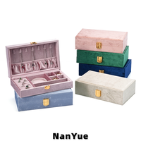 Boîte à bijoux en velours avec serrure, organisateur de rangement rectangulaire à couvercle rabattable pour bagues, colliers, boucles d'oreilles, bracelets, présentoir, logo personnalisé