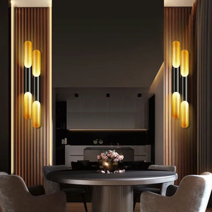 Applique da parete in alluminio nero E27, senza sorgente luminosa, ideale per decorazione e illuminazione di interni. - Product Image 2