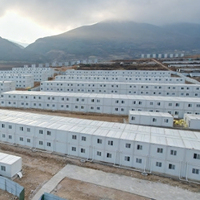 Conteneur de bureau préfabriqué modulaire pliable en acier à double étage pour chantier de construction, robuste et peu encombrant