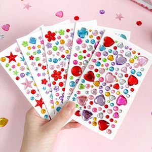 Adesivi con Gemme a Forma di <span class=keywords><strong>Cuore</strong></span> Multiforme GF, Decorazioni Fai-da-Te per Bambini, Adesivi con Strass Autoadesivi per Spettacoli - Product Image 2