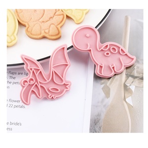 Accessoires de cuisine écologiques en plastique <span class=keywords><strong>3D</strong></span> rose, ensemble de 6 <span class=keywords><strong>emporte</strong></span>-pièces mignons en forme de <span class=keywords><strong>dinosaure</strong></span> de dessin animé - Product Image 3