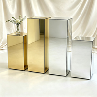 Présentoir élégant en acrylique miroir argenté, boîte de présentation carrée sur piédestal pour décoration florale de mariage, fête ou événement