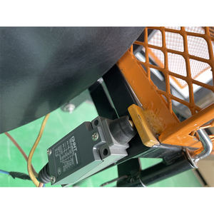 Fendeuse <span class=keywords><strong>de</strong></span> bûches <span class=keywords><strong>de</strong></span> 7 tonnes Fendeuse <span class=keywords><strong>de</strong></span> bûches <span class=keywords><strong>de</strong></span> <span class=keywords><strong>bois</strong></span> Processeur <span class=keywords><strong>de</strong></span> bûches <span class=keywords><strong>Bois</strong></span> <span class=keywords><strong>de</strong></span> <span class=keywords><strong>chauffage</strong></span> - Product Image 5