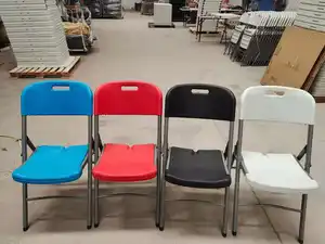 Популярный сверхпрочный белый складной стул из полиэтилена высокой грузоподъемности с металлическим каркасом из пластика для наружных мероприятий, свадеб, вечеринок