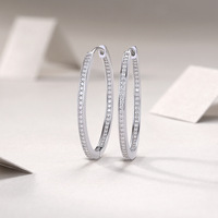 Grandes boucles d'oreilles créoles en argent sterling 925 avec moissanite pour femme, serties de moissanites en éternité à griffes partagées