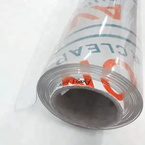 Film lembut PVC Glossy Super bening transparan ketebalan 0.4mm dalam rol untuk tas kemasan tirai penutup meja