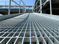 Grille de drainage en acier anti-corrosion / Grille de chemin en acier galvanisé / Grille en acier de type plat