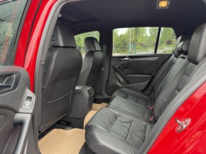 Audi <span class=keywords><strong>Golf</strong></span> GTI <span class=keywords><strong>2011</strong></span> 2.0TSI Turbo Berlina Automatica Benzina Sedili in Pelle R17 Economica Usata Rossa per Esportazione - Product Image 5