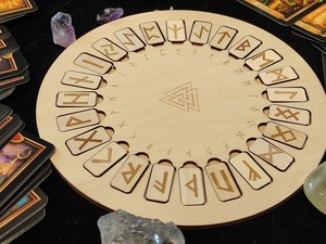 Juego <span class=keywords><strong>de</strong></span> discos <span class=keywords><strong>de</strong></span> Runas <span class=keywords><strong>de</strong></span> madera, accesorios <span class=keywords><strong>de</strong></span> ritual <span class=keywords><strong>de</strong></span> bruja, adornos <span class=keywords><strong>de</strong></span> Altar, accesorios <span class=keywords><strong>de</strong></span> adivinación, superventas - Product Image 2