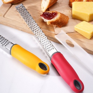Juego de 3 Utensilios de Cocina de Acero Inoxidable, Rallador de Limón y Queso para Preparación de Frutas y Verduras - Product Image 6
