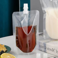 Pochette d'emballage de jus en plastique avec bec verseur Sac debout avec buse d'aspiration