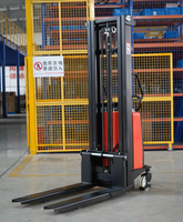 Nouvelle chariot élévateur semi-électrique Jialift certifiée CE, avec jambes réglables personnalisables, largeur de fourche large/étroite en option, structure en C haute résistance 1