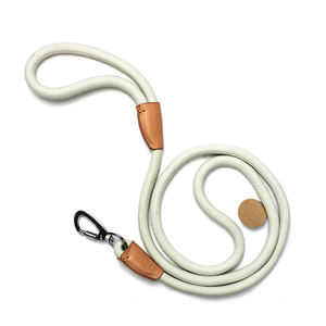 Correa de Tracción de Nailon Trenzado Personalizada de Lujo para Mascotas Pequeñas, Ajustable, con Cintas Sólidas - Product Image 1