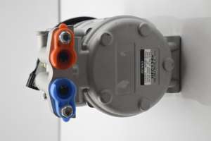 Pièces <span class=keywords><strong>de</strong></span> machines <span class=keywords><strong>de</strong></span> construction <span class=keywords><strong>Compresseur</strong></span> <span class=keywords><strong>de</strong></span> climatisation pour excavatrice Solar DX340 2208-6013B - Product Image 6